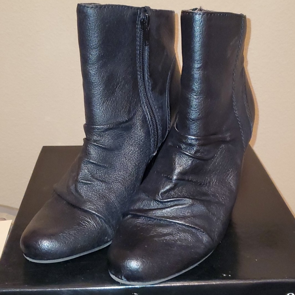 LAST CHANCE A.N.A. Black Ankle Booties